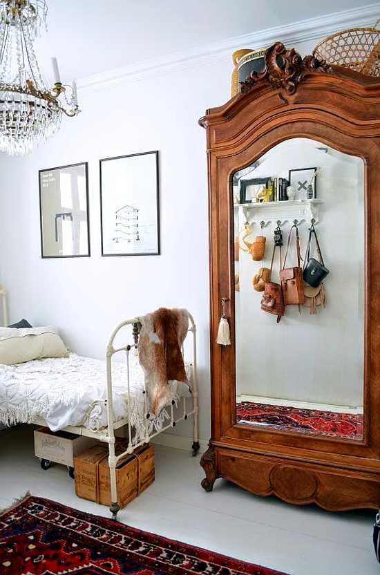 dormitorio con muebles vintage